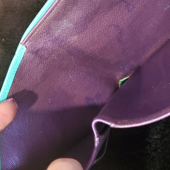 Louis Vuitton Epi Wallet - Picture 7 of 16